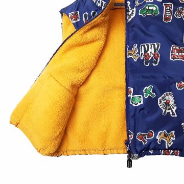 hakka baby&kids ロンドンボーダープリント【サーモライトEcoMade中綿入り】リバーシブルベスト」 (80-130cm）の画像
