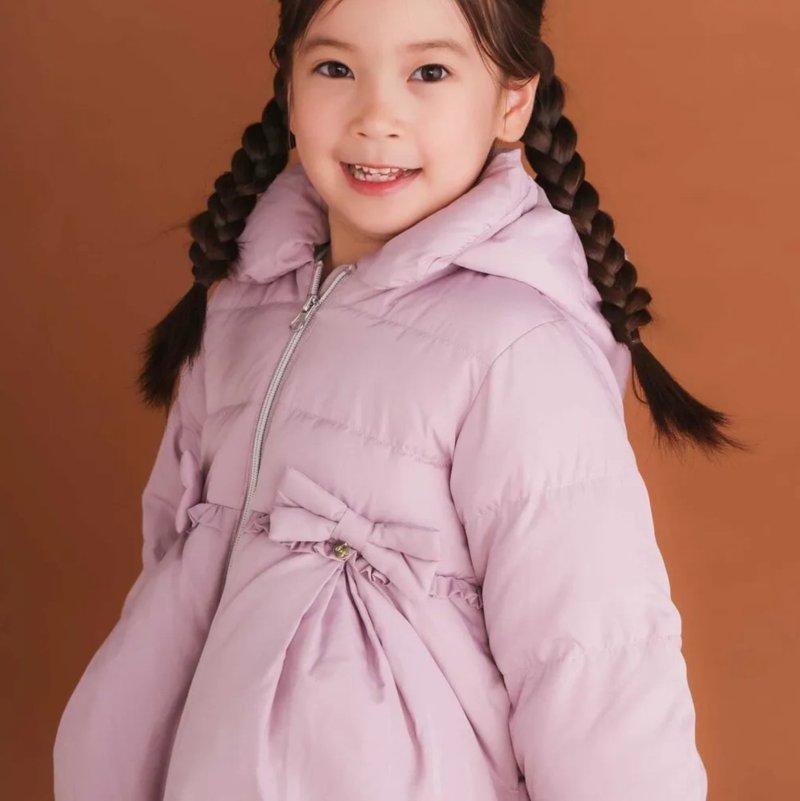 SLAP SLIP(スラップスリップ) 「フード付きリボンダウンジャケットgirls」(90-130cm) の画像