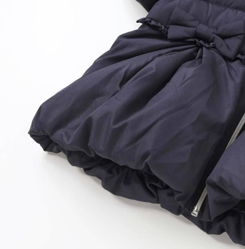 SLAP SLIP(スラップスリップ) 「フード付きリボンダウンジャケットgirls」(90-130cm) の画像