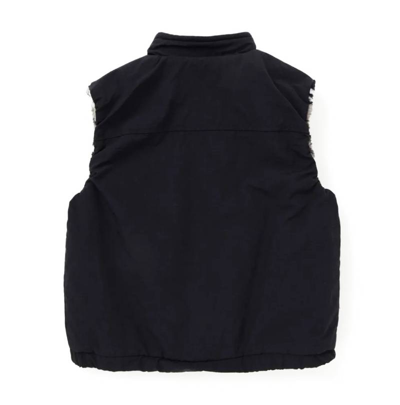 nexchic (ネクシック) 「タフタ×裏迷彩ボア リバーシプル ベスト」(110-150cm) の画像