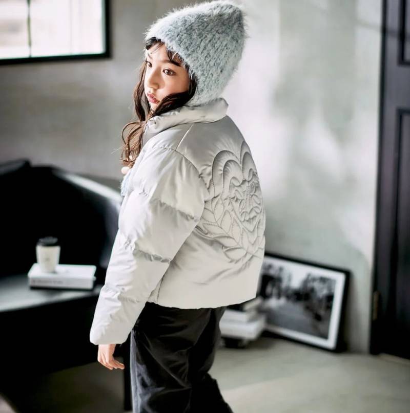 nexchic「ハートロゴタフタダウンジャケット」(140-150cm) の画像