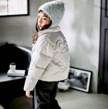 nexchic「ハートロゴタフタダウンジャケット」(140-150cm) の画像