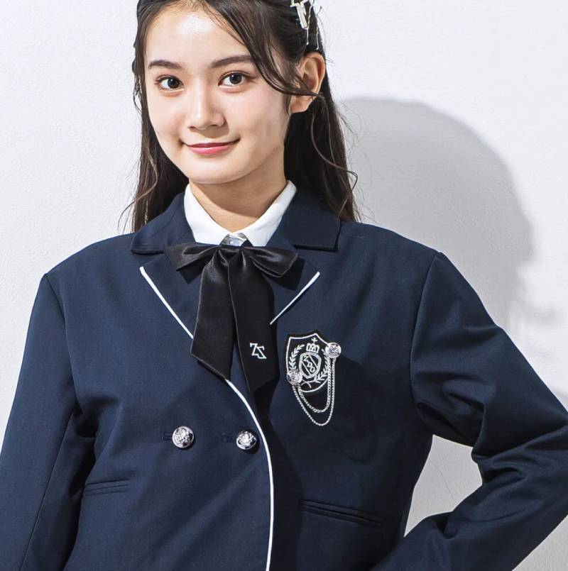 ZIDDY「ホワイトパイピングショート丈テーラードジャケット」(150-160cm)の画像