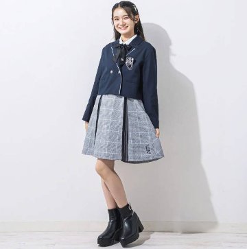 ZIDDY「ホワイトパイピングショート丈テーラードジャケット」(150-160cm)の画像