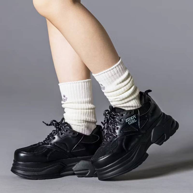 ZIDDY 「ロゴ刺繍入りルーズソックス」 (19-24cm) 【メール便送料198円対応】の画像