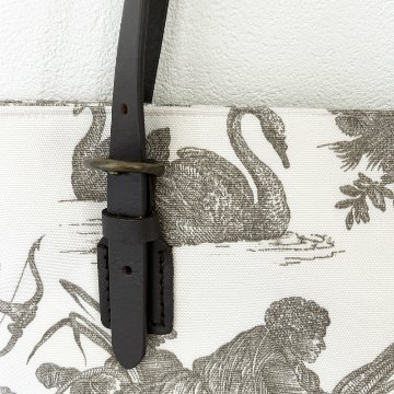 【S.M.G】　フラットバッグ　「世界の四大陸」　ブラウンの画像