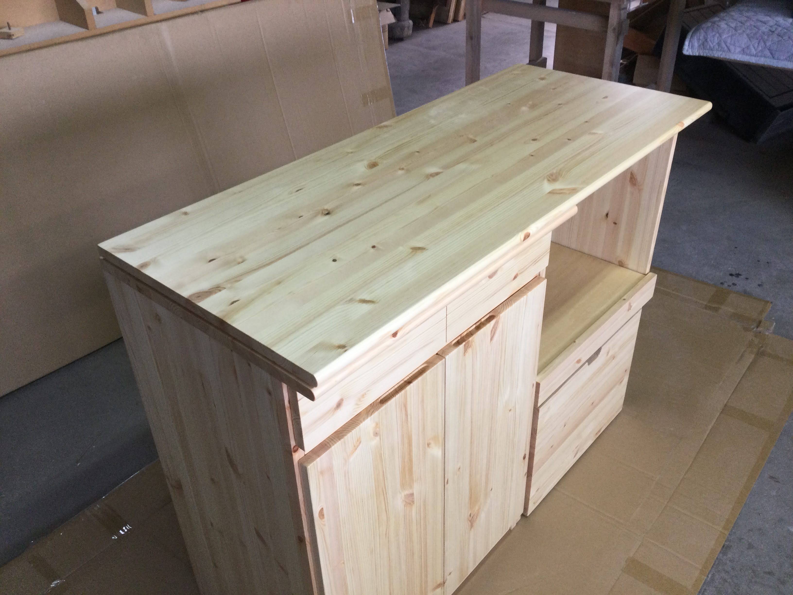 北欧パイン材 伸縮キッチンカウンター オイル仕上げ 天然木 無垢材　サトモクの画像