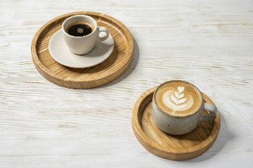 小さなオーク材の丸皿、円形トレイ、朝食トレイ、コーヒーテーブルトレイ　おもてなし　ディナートレイ19㎝の画像