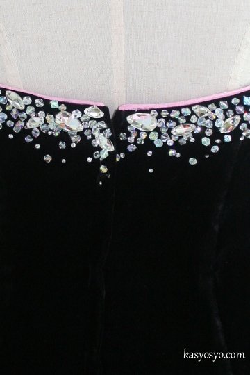 パーティードレス ベルベット　マーメイドライン　グローブ別売り　クリスタルビーズの画像