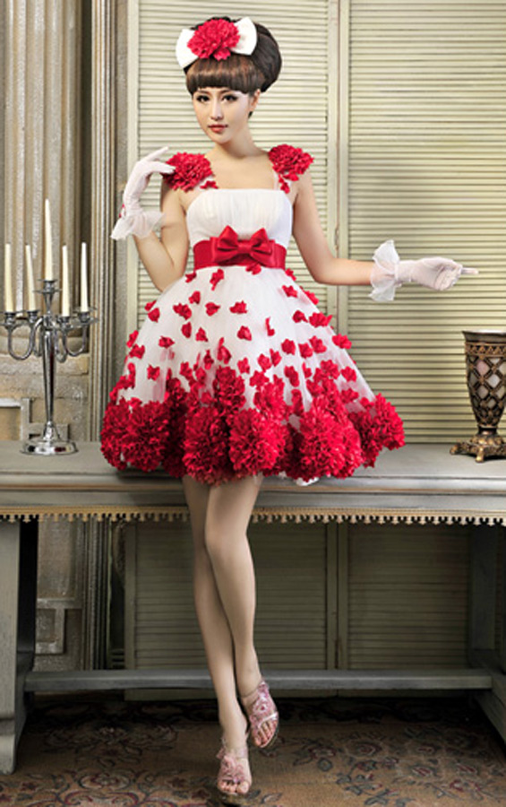 パーティー主役　華やかさが放つ カラードレス　ツートンカラーミニ丈の画像