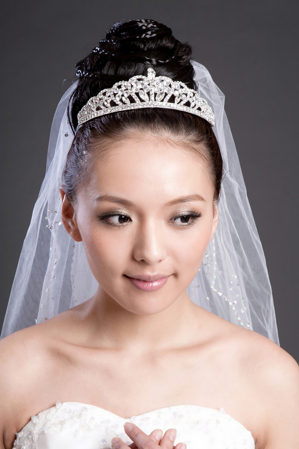 ドレスアレンジ用コサージュ アクセサリー クラウン ティアラ 髪飾り