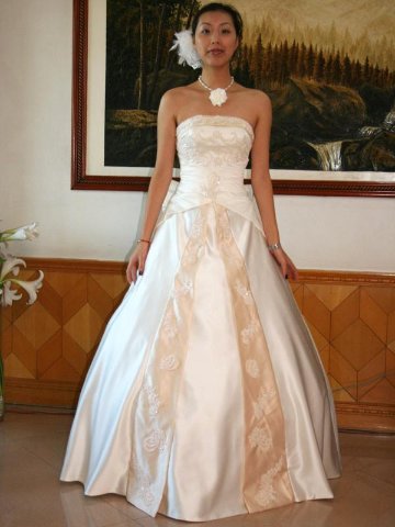 ツートンカラー　結婚式　披露宴　パーティー　ピアノ発表会　コンサート　ドレスの画像