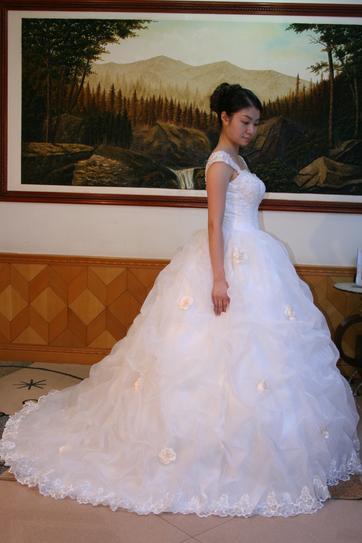 ウェディングドレス 披露宴　結婚式　の画像