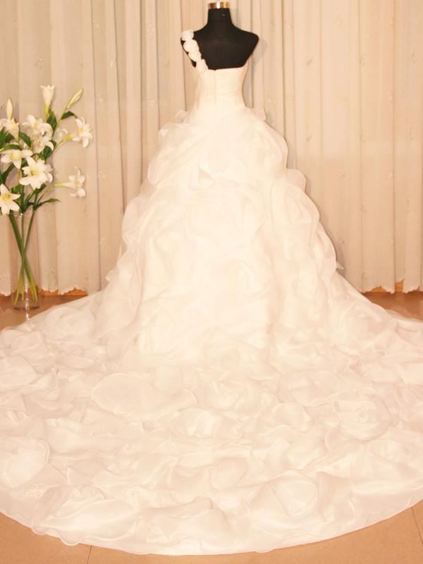 ウエディングドレス ワンショルダー　プリンセスライン画像