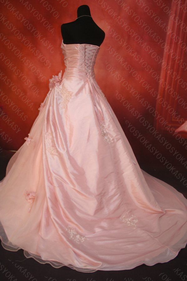 パーティードレス　ビスチェ　プリンセスライン　上品なオーロラベビーピンク　の画像