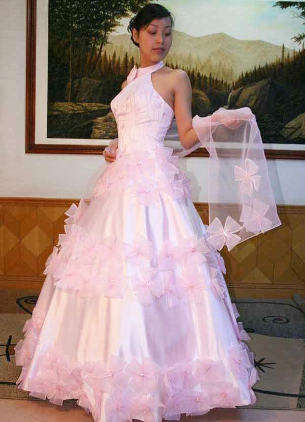 パーティードレス　ホルターネック　プリンセスライン　ベビーピンク　白　ショール別途３８００円で同梱可能画像