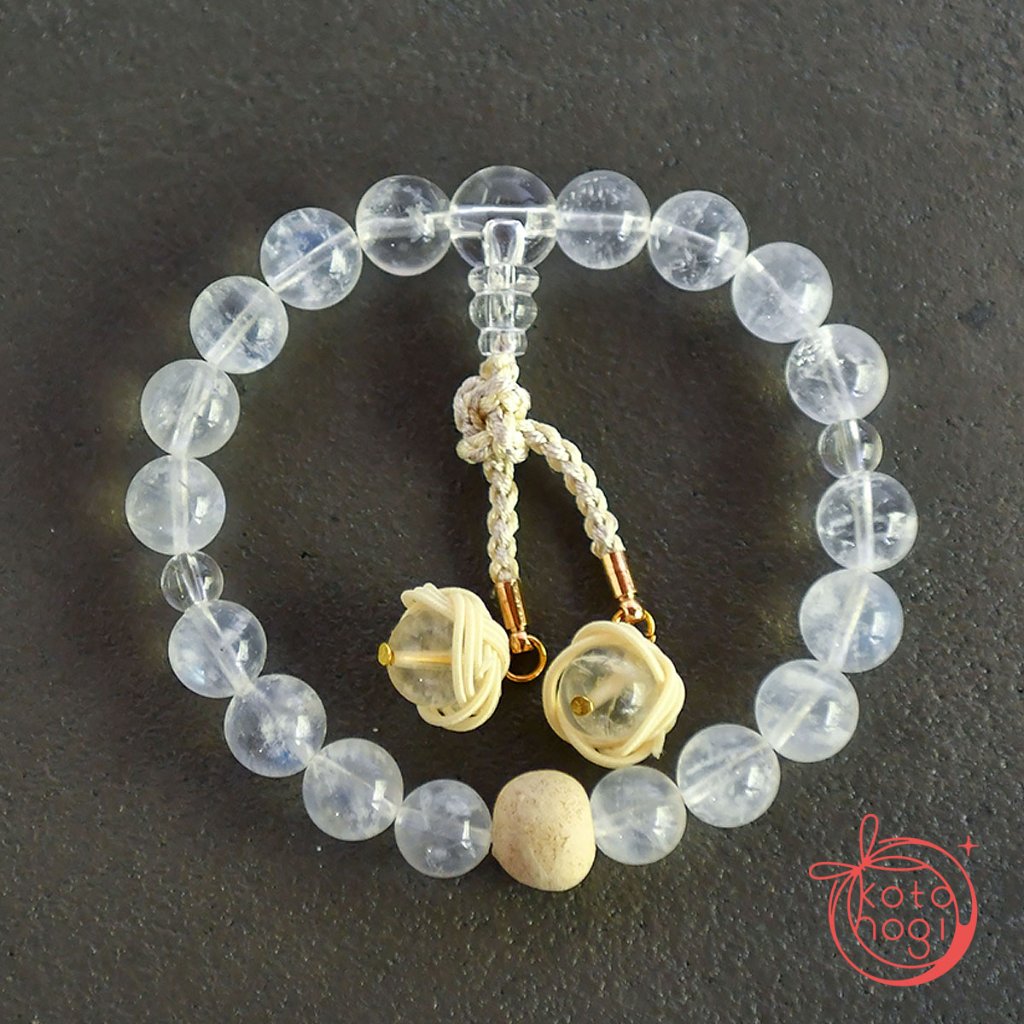 お守りブレスレット「祝り」 ムーンストーン アロマデュフューザーの画像