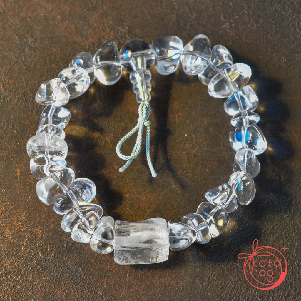 お守りブレスレット「甘露」 水晶タンブル ラフカット水晶 お守りブレスレット【浄化】の画像