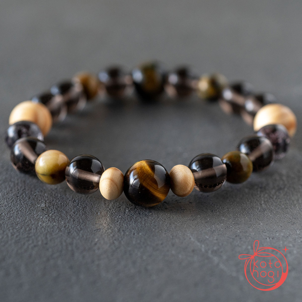 魔除け・厄除け・開運のお守りブレスレット「祝り」 アイスオブシディアン ガーデンクォーツ タイガーアイ 高野槇の画像