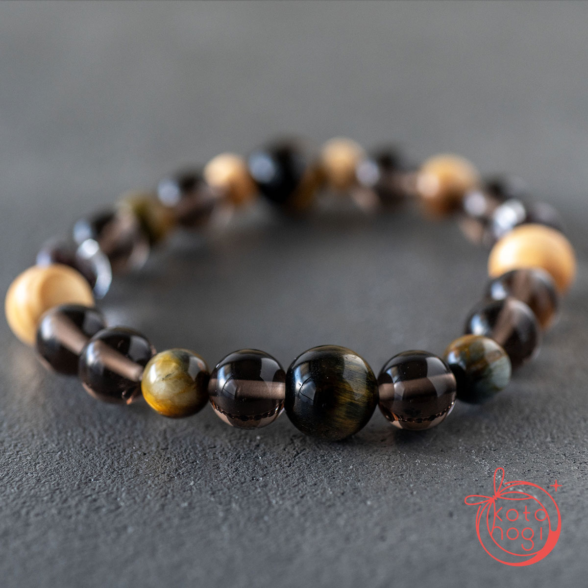 魔除け・厄除け・開運のお守りブレスレット「祝り」 アイスオブシディアン ガーデンクォーツ タイガーアイ 高野槇の画像