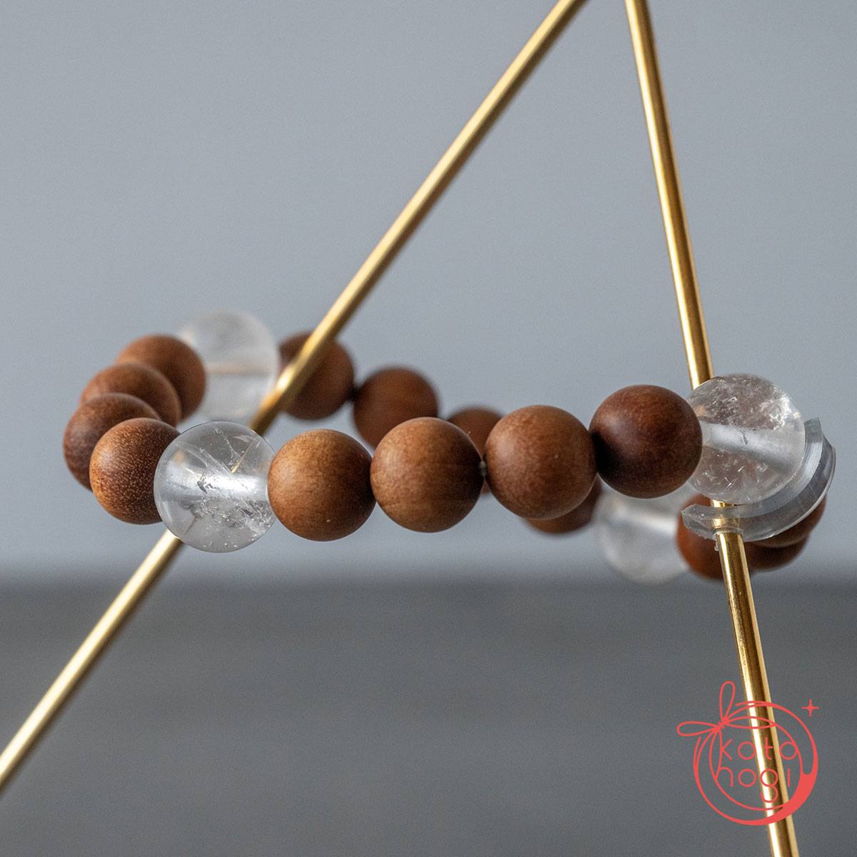 浄化と直感力のお守りブレスレット「祝り」サチャマニクォーツ 白檀の画像