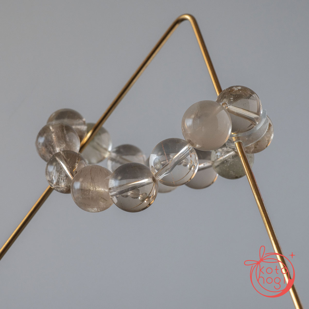 【前向き・直感力】お守りブレスレット「祝り」スモーキーガーデンクォーツ ラビットヘアクォーツの画像