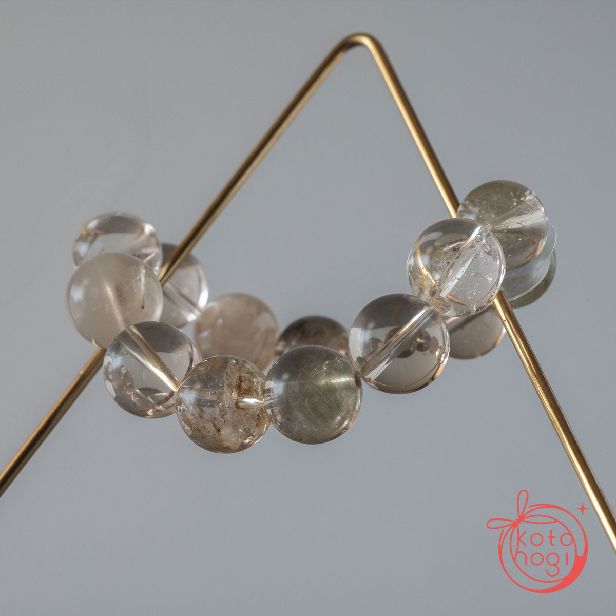 【前向き・直感力】お守りブレスレット「祝り」スモーキーガーデンクォーツ ラビットヘアクォーツの画像