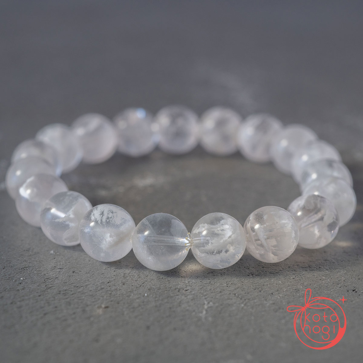 【宇津木選抜】癒しと浄化のお守りブレスレット「祝り」ホワイトスノーガーデンクォーツの画像