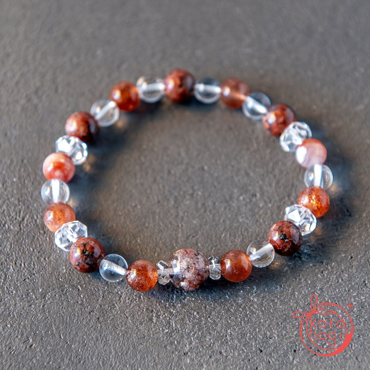 ダイエットのお守りブレスレット「祝り」ヒマラヤンビジョナイト サンストーン レッドガーデンクォーツ ヒマラヤアイスクォーツの画像