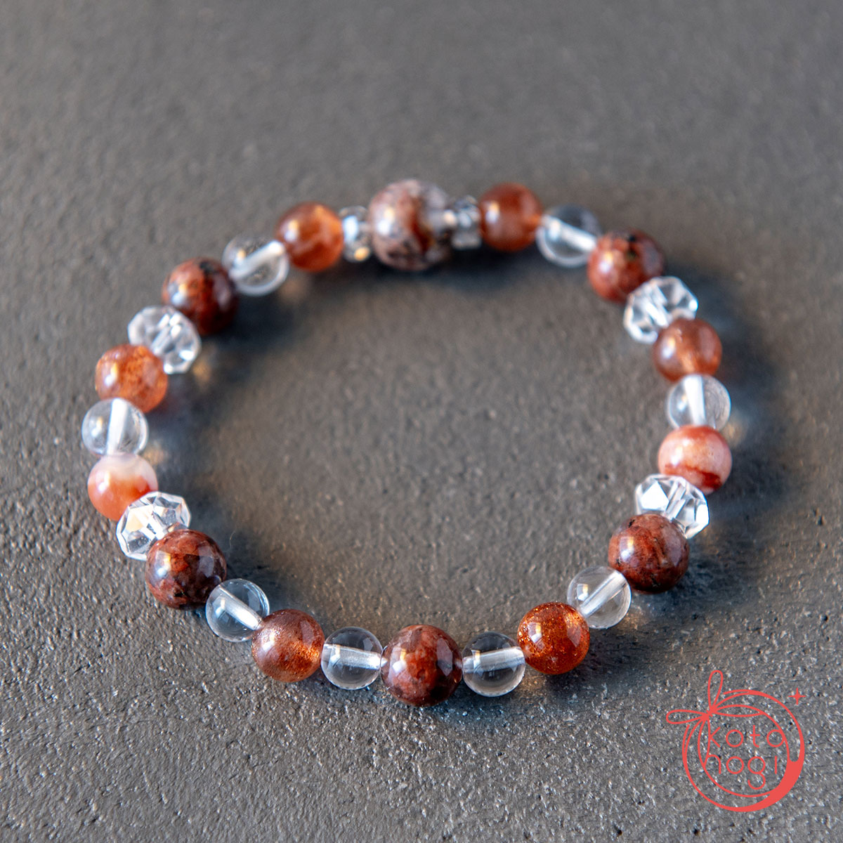 ダイエットのお守りブレスレット「祝り」ヒマラヤンビジョナイト サンストーン レッドガーデンクォーツ ヒマラヤアイスクォーツの画像