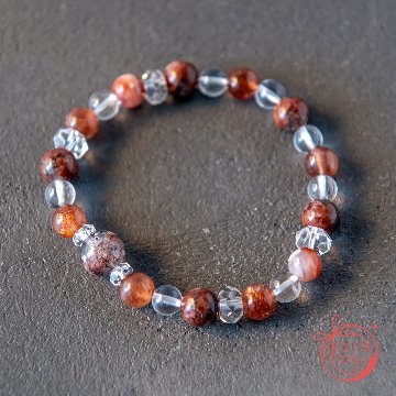 ダイエットのお守りブレスレット「祝り」ヒマラヤンビジョナイト サンストーン レッドガーデンクォーツ ヒマラヤアイスクォーツの画像