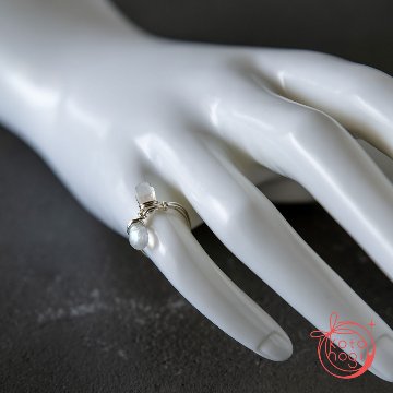 【恋愛運・人間関係】お守り 指輪 リング レインボームーンストーン ピンキーリングの画像