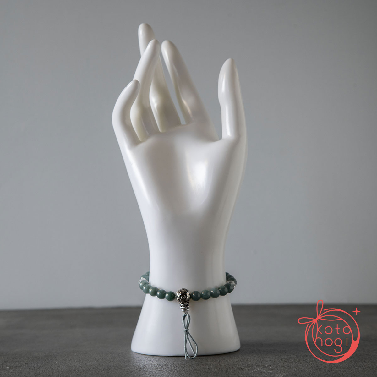 【前向き・潜在能力】お守りブレスレット「甘露」グアテマラ産青翡翠 スーパーセブン シルバー925の画像