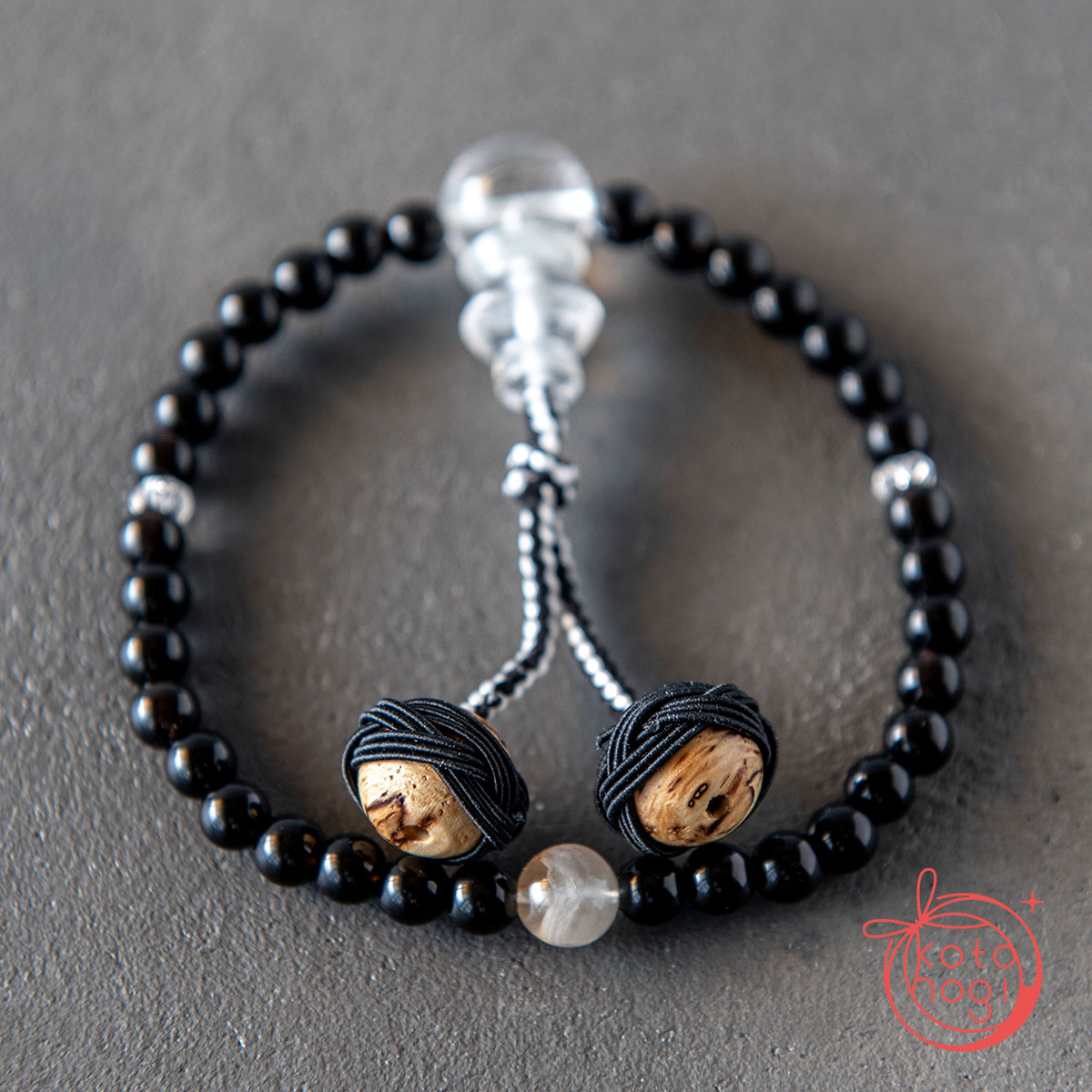 魔除けと浄化のお守り数珠・念珠「ひとえ」 チベット産モリオン ガネーシュヒマール ガーデンクォーツの画像