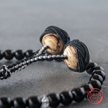 魔除けと浄化のお守り数珠・念珠「ひとえ」 チベット産モリオン ガネーシュヒマール ガーデンクォーツの画像