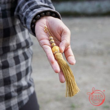 お守りストラップ「玉くし」 天然石 サーペンティン 手毬梵天 厄除け 魔除け画像