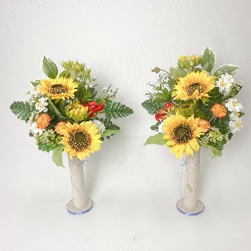 御供花「向日葵とグロリオサ」光触媒コーテイングの画像