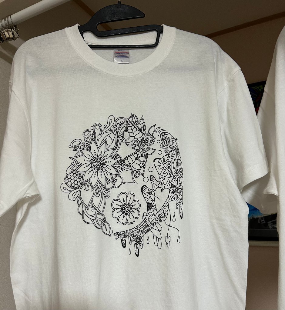 コラボTシャツの画像