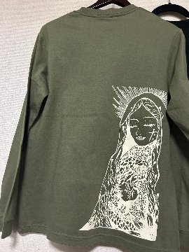マリアデザインロングTシャツの画像