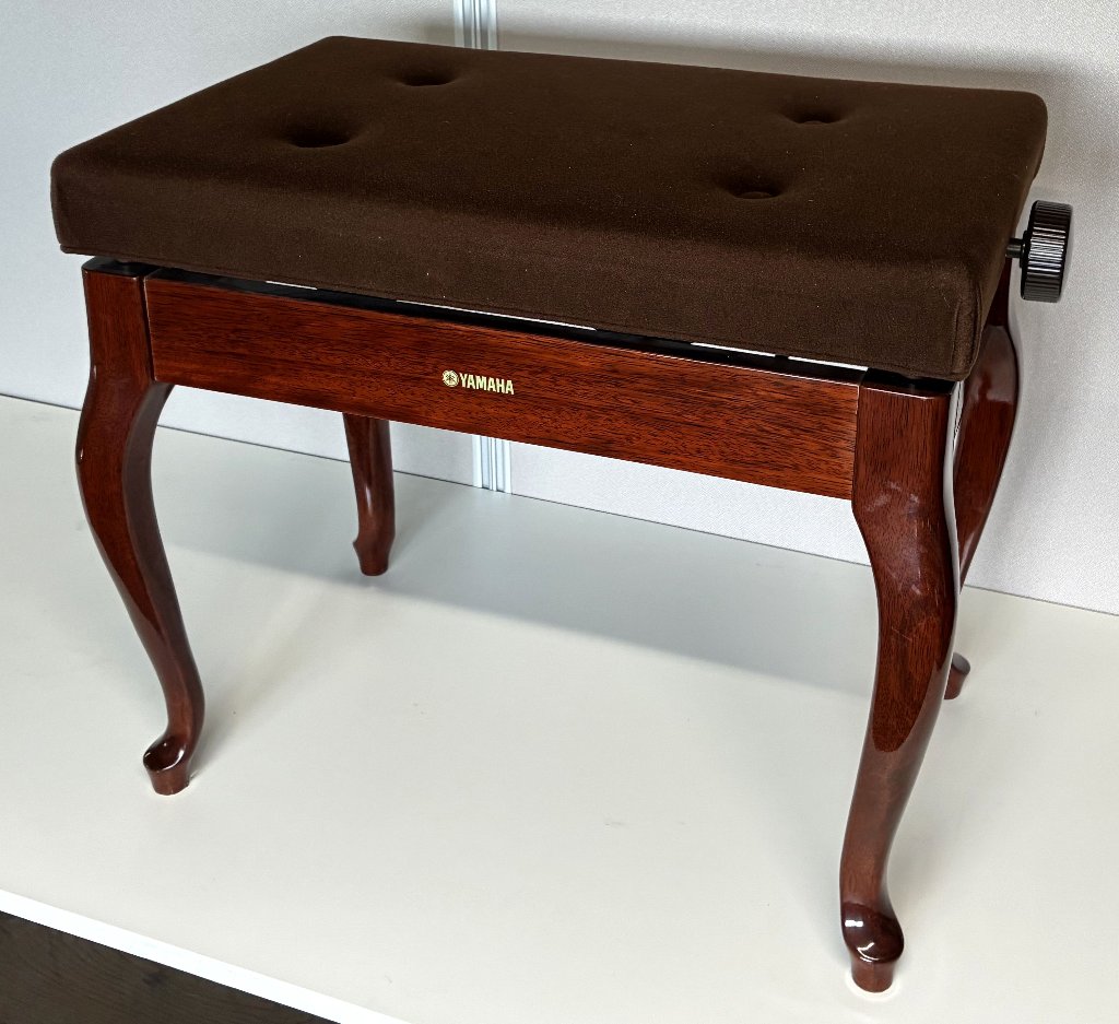 【自社工房選定品】ヤマハ 中古椅子 マホガニー艶有り 猫脚の画像