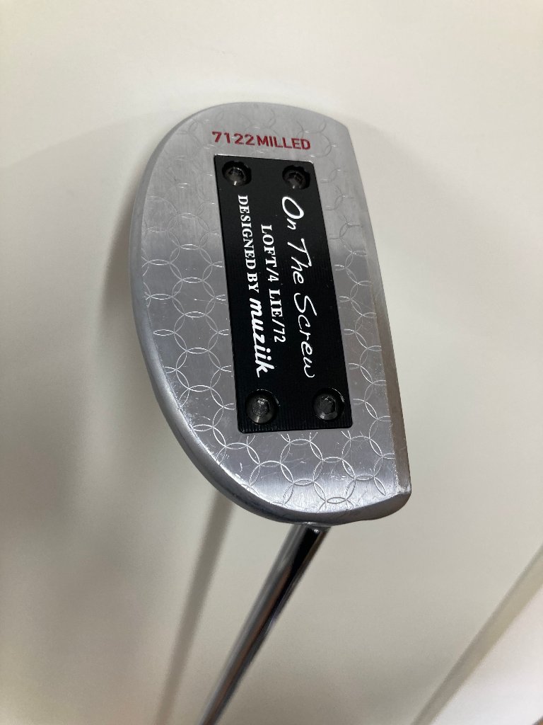 【OUTLET】On The Screw 7122Putter Short ランクC　PT-0002の画像