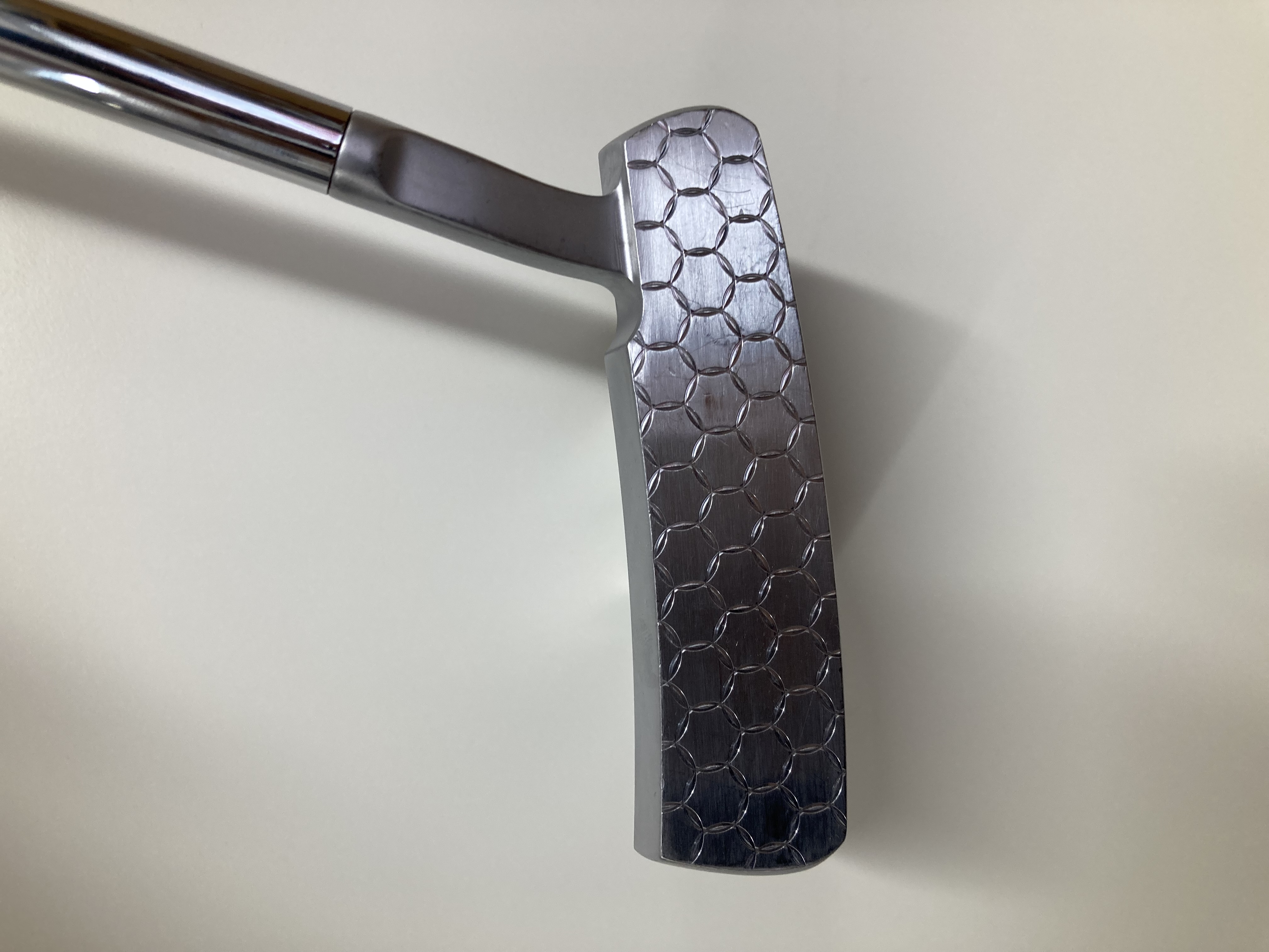 【OUTLET】On The Screw 7122Putter Short ランクC　PT-0002の画像