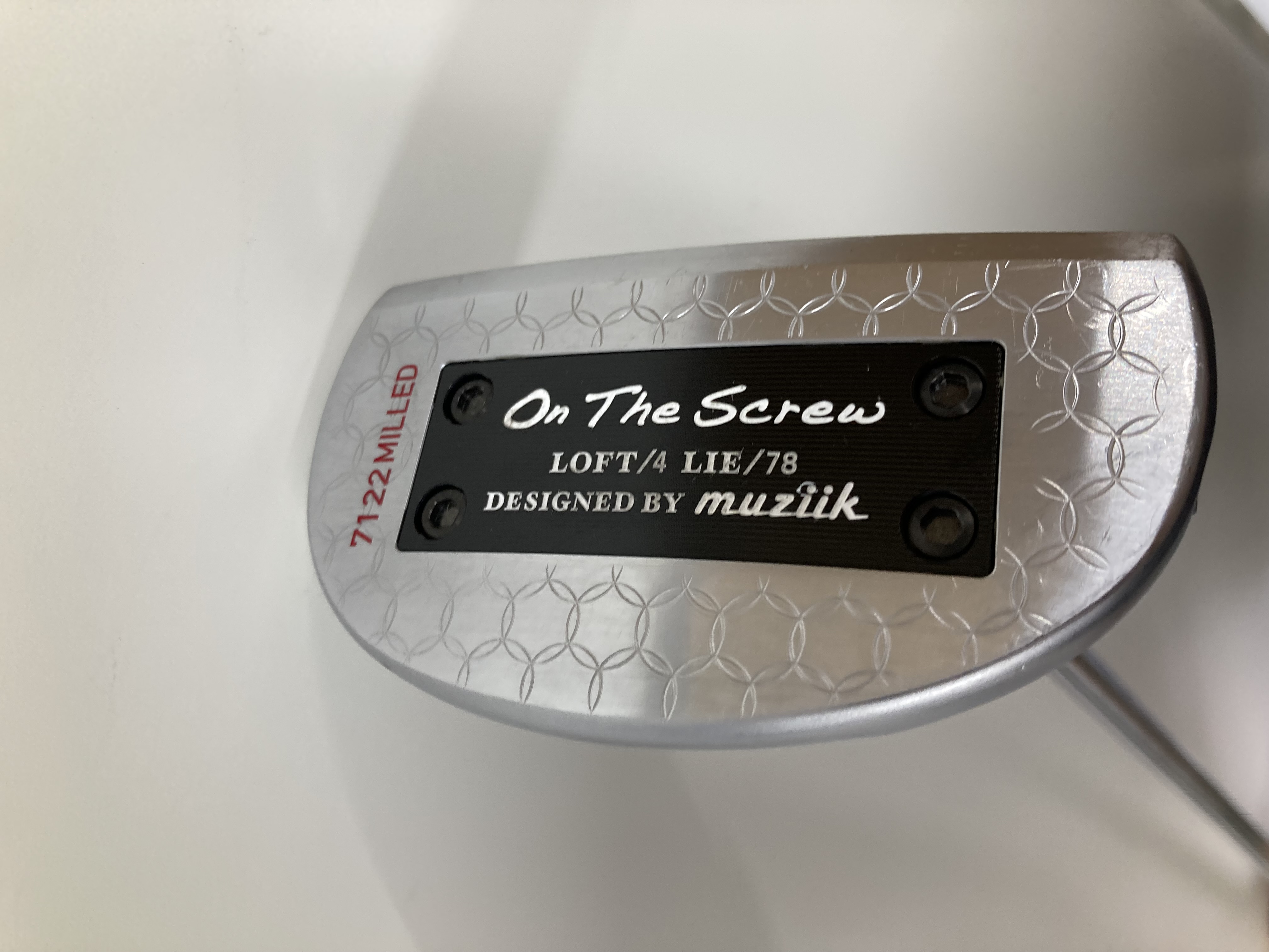 【OUTLET】On The Screw 7122Putter Center ランクC　PT-0004の画像