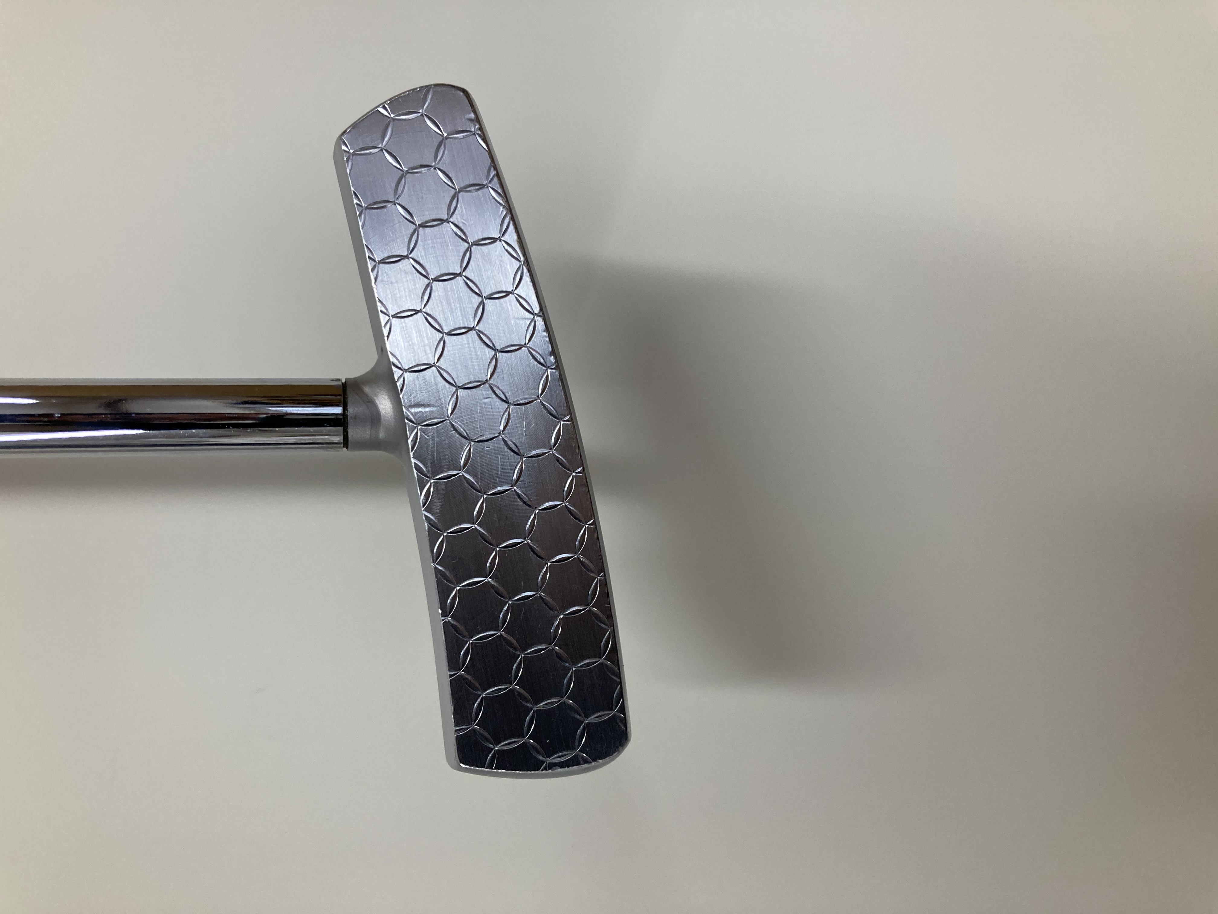 【OUTLET】On The Screw 7122Putter Center ランクC　PT-0004の画像