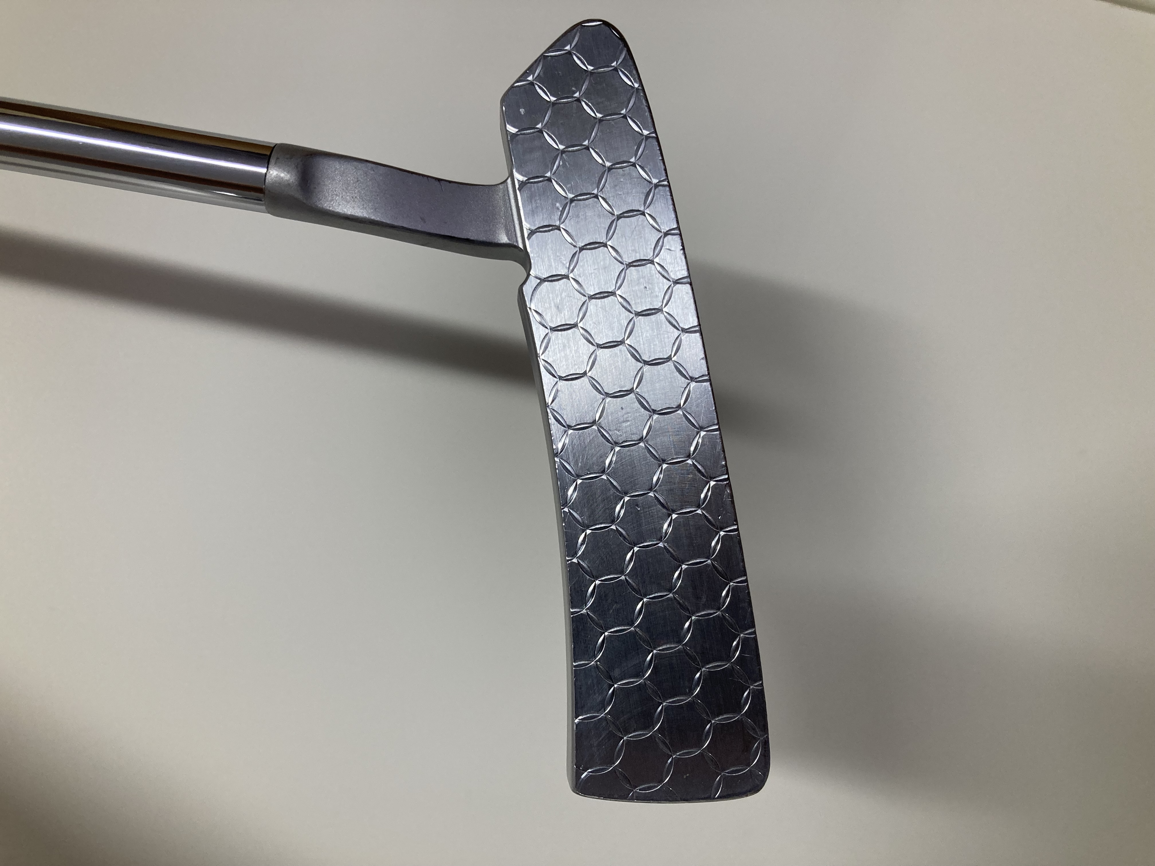 【OUTLET】On The Screw 6121Putter Short ランクC　PT-0006の画像