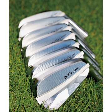 On The Screw Combo Muscle Iron (#7, 8, 9, PW, AW)の画像