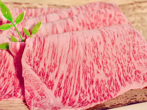 雪降り和牛　極上牛ロース　すき焼き・しゃぶしゃぶ用400gの画像