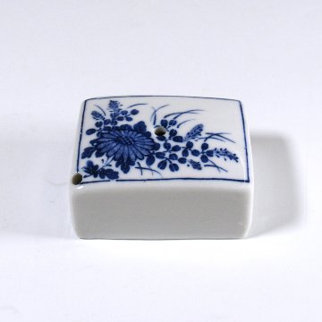 書道 水差し 水滴 菊角大　染付けの画像