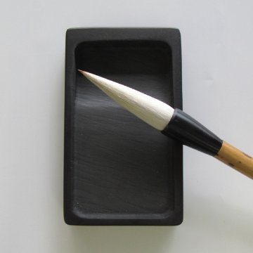 書道筆 大筆 [妙心] 特号 飛雲1.65×6.8cm 羊 馬の画像