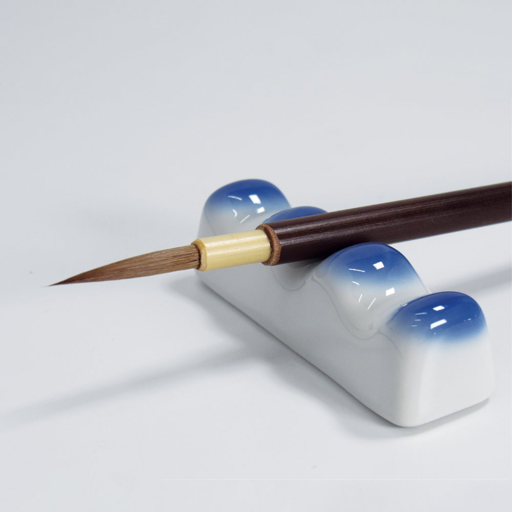 書道筆 小筆 [歌仙 月] 飛雲 0.3×2.8cm 鼬【2026年7・8月西の日】の画像